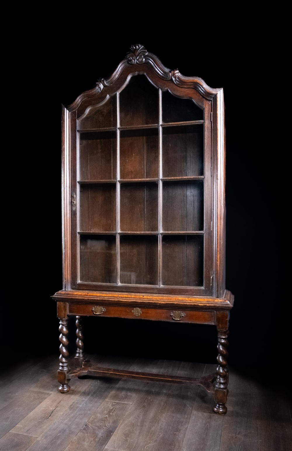 William & Mary Oak Glazed Bookcase On Stand, c.1680 View X