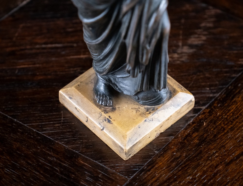 19th Century Bronze Venus of Capua View XI