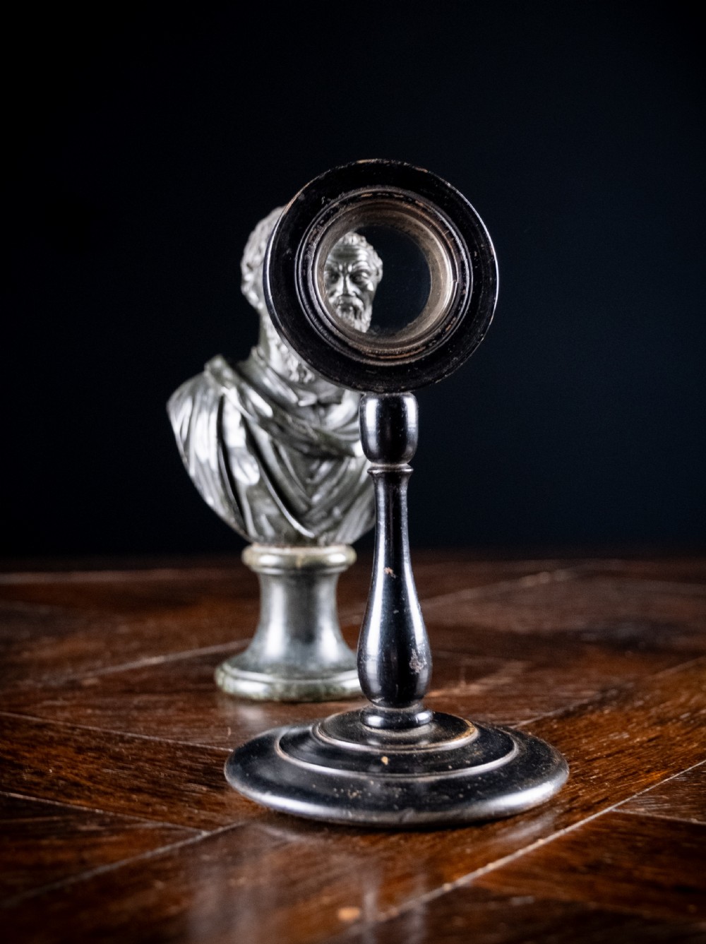 Ebonised Artists' Reducing Lens, c.1900