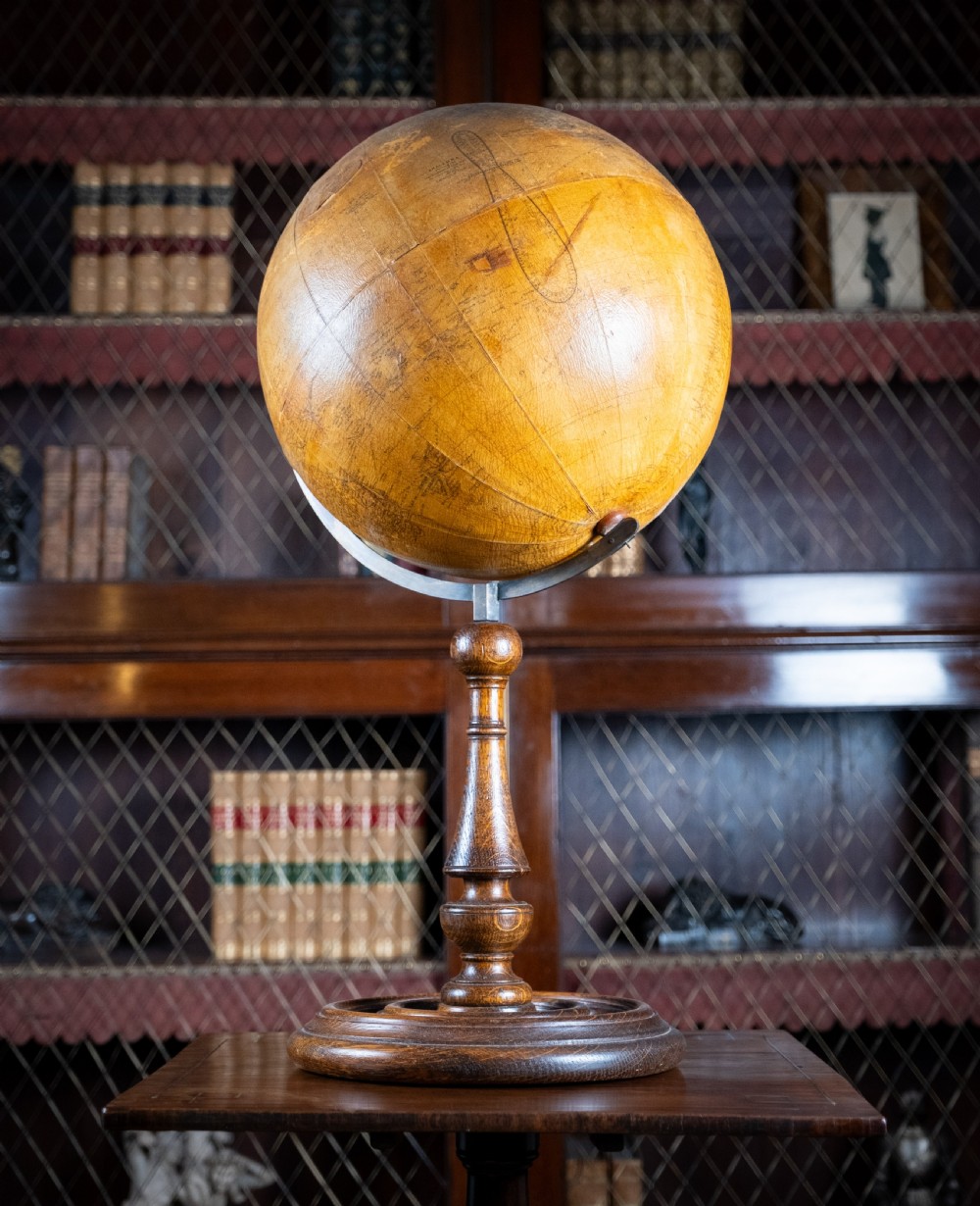 Early 20th Century Philips & Son Library Globe View X