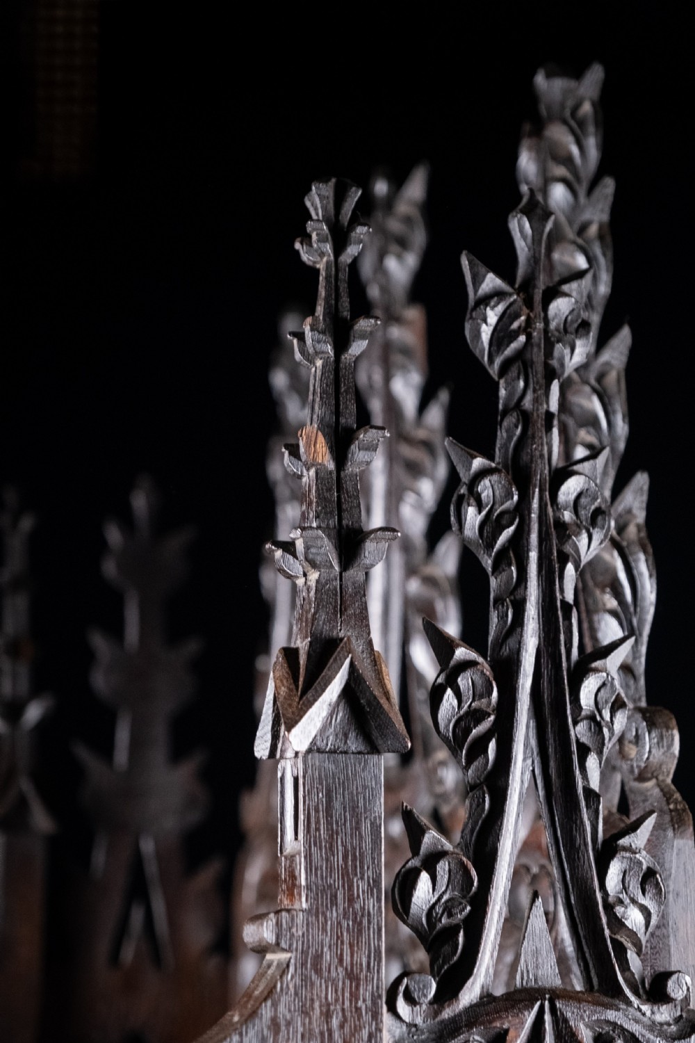 Gothic Carved Oak Hanging Shelf, c.1880 View XIV