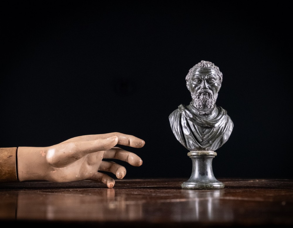 19th Century Serpentine Bust of Michelangelo View XIII