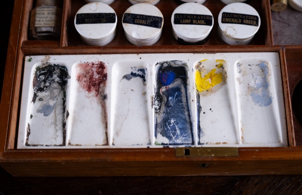 Winsor & Newton 'Illuminating Colours & Materials' Artists' Paint Box, c.1890 View V