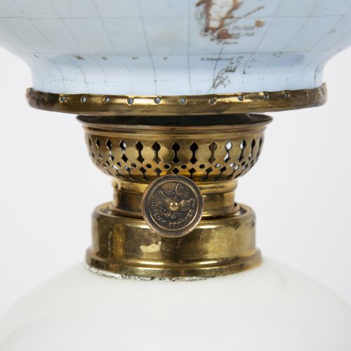 OIL LAMP WITH TERRESTRIAL GLASS GLOBE GLASS SHADE - ADDITIONAL PHOTO 16