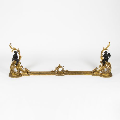 FRENCH GILT BRONZE CHENET IN THE LOUIS XV STYLE ADJUSTABLE WIDTH - ADDITIONAL PHOTO 2