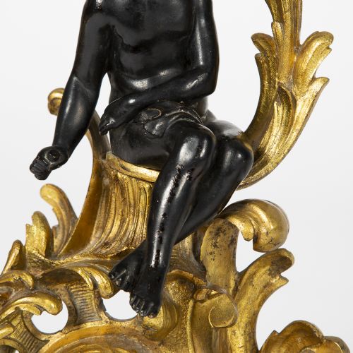 FRENCH GILT BRONZE CHENET IN THE LOUIS XV STYLE ADJUSTABLE WIDTH - ADDITIONAL PHOTO 10