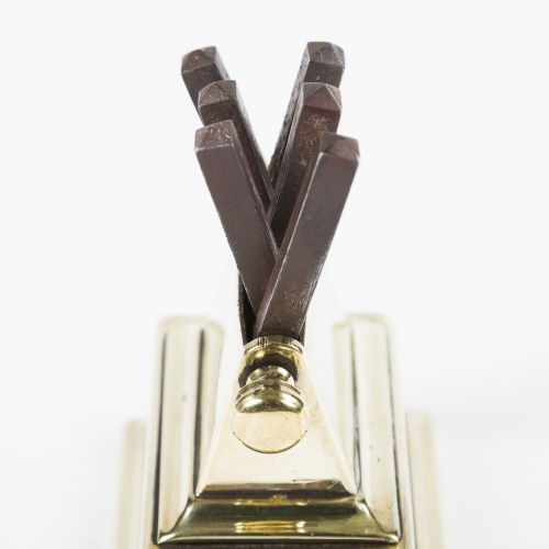 VICTORIAN KNIFE SHARPENER - ADDITIONAL PHOTO 4