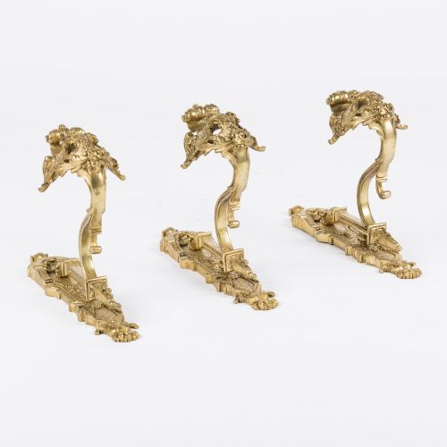 3 GILT BRASS HOOKS - ADDITIONAL PHOTO 9