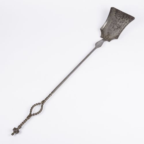 LARGE SET OF WROUGHT IRON FIRE TOOLS - ADDITIONAL PHOTO 1
