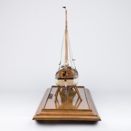 MODEL OF A SAILING KETCH - ADDITIONAL PHOTO 5