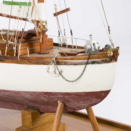 MODEL OF A SAILING KETCH - ADDITIONAL PHOTO 7