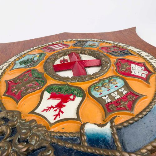 CREST OF THE GREAT EASTERN RAILWAY - ADDITIONAL PHOTO 1