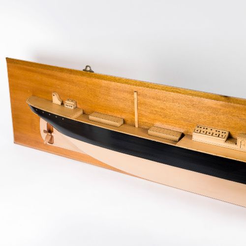 HALF HULL MODEL OF SS OTHELLO BY W GRAY CO - ADDITIONAL PHOTO 4
