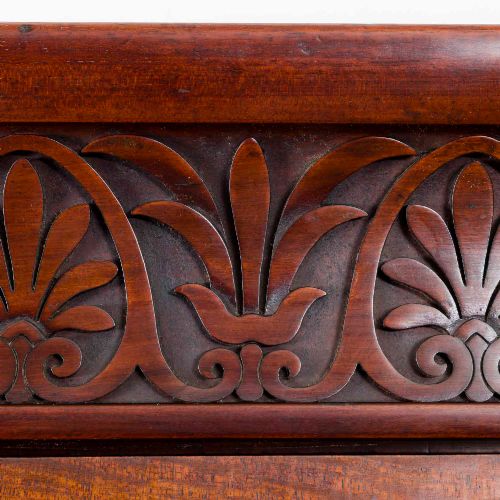 MID 19TH CENTURY MAHOGANY 3 DOOR BOOKCASE - ADDITIONAL PHOTO 1