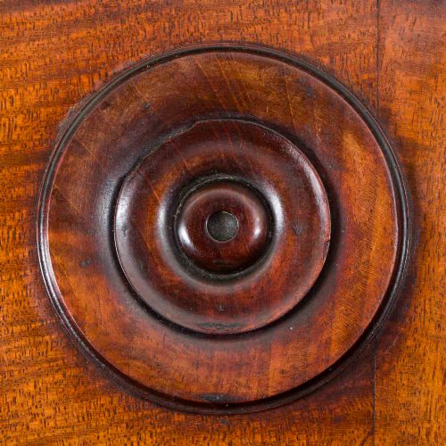 MID 19TH CENTURY MAHOGANY 3 DOOR BOOKCASE - ADDITIONAL PHOTO 5