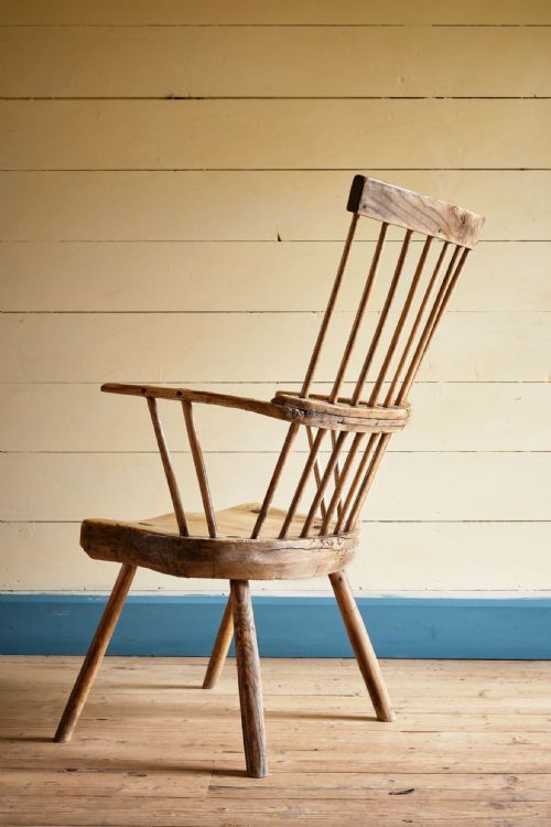 WELSH PRIMITIVE ANTIQUE STICK CHAIR - ADDITIONAL PHOTO 3