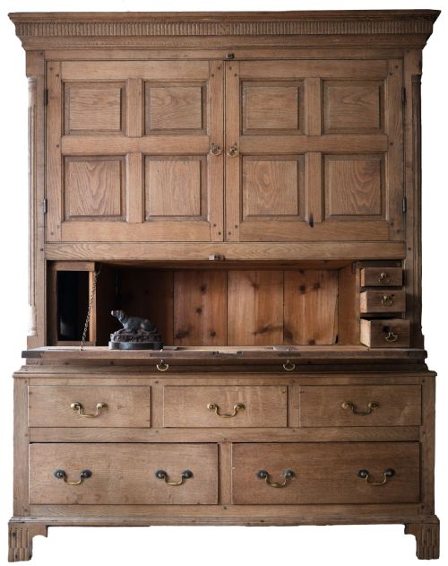 SPLENDID OAK CUPBOARD FROM CARDIGANSHIRE - ADDITIONAL PHOTO 2