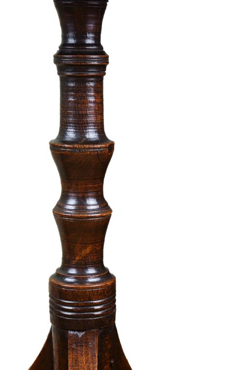 GEORGIAN OAK TRIPOD OCCASIONAL TABLE - ADDITIONAL PHOTO 3