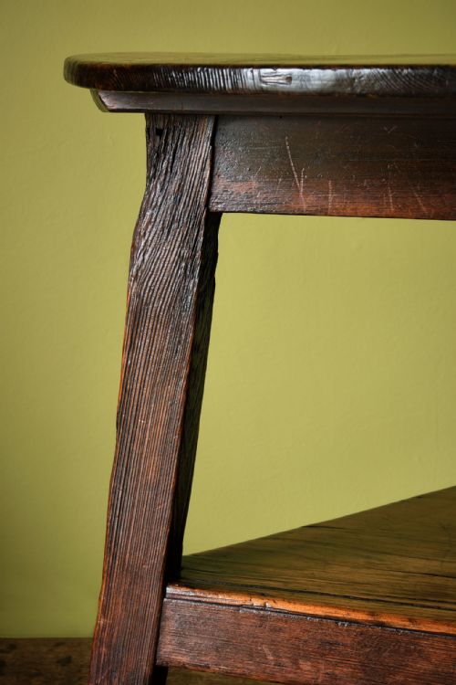 WELSH PINE CRICKET TABLE - ADDITIONAL PHOTO 2