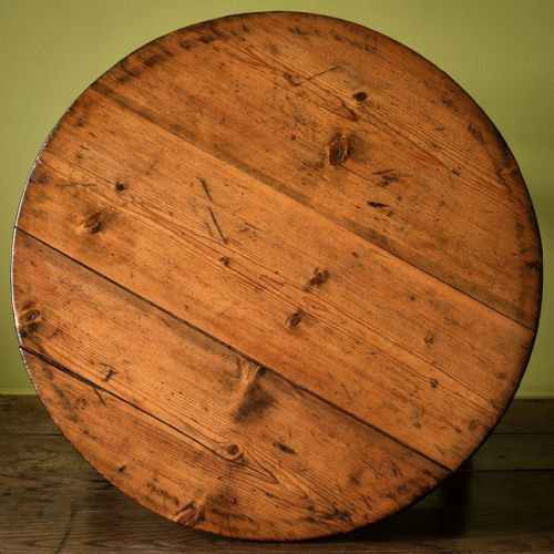 WELSH PINE CRICKET TABLE - ADDITIONAL PHOTO 4