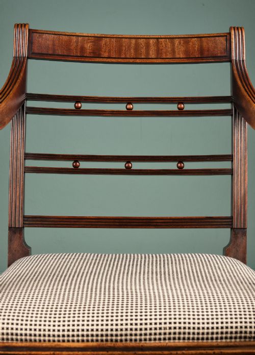 GEORGIAN MAHOGANY ELBOW CHAIR - ADDITIONAL PHOTO 2