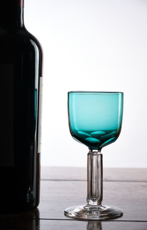 SET OF SIX VICTORIAN COLOURED LIQUOR GLASSES - ADDITIONAL PHOTO 2