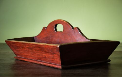 WELSH RED PAINTED KNIFE TRAY - ADDITIONAL PHOTO 4