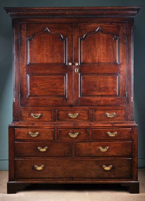 welsh oak press cupboard - CATEGORY: ANTIQUE CUPBOARDS - DATED 18TH CENTURY