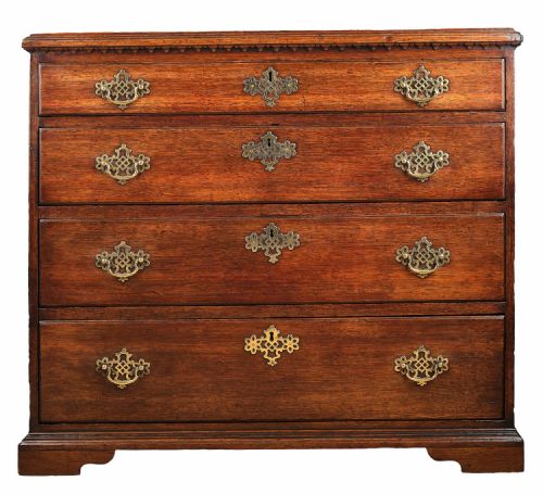 georgian oak chest of drawers - CATEGORY: ANTIQUE CHEST OF DRAWERS - DATED 18TH CENTURY