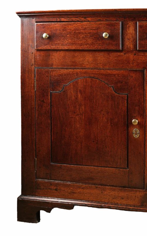 GEORGIAN OAK CUPBOARD DRESSER BASE - ADDITIONAL PHOTO 2