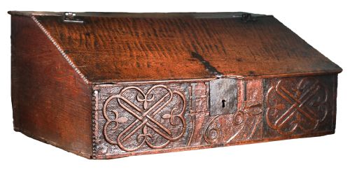 DATED INITIALLED AND CARVED OAK DESK BOX - ADDITIONAL PHOTO 2