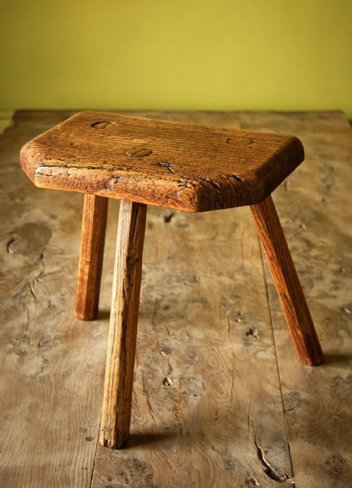 welsh elm and ash milking stool branded boden co - CATEGORY: ANTIQUE STOOLS - DATED 19TH CENTURY