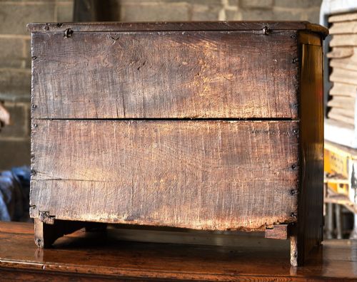 GEORGIAN OAK COFFOR BACH - ADDITIONAL PHOTO 6
