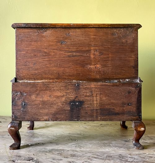 GEORGIAN WELSH OAK AND INLAID COFFOR BACH - ADDITIONAL PHOTO 4