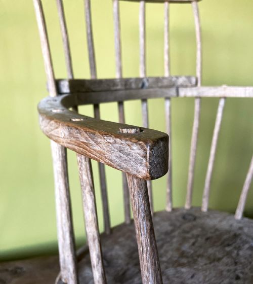 REMARKABLE SCULPTURAL COMB BACK STICK CHAIR - ADDITIONAL PHOTO 6