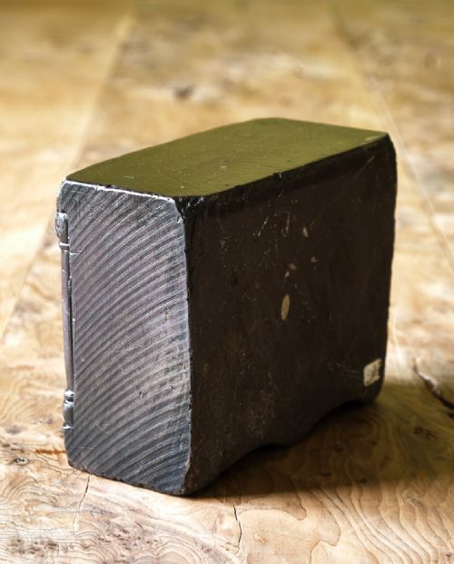 MINIATURE SLATE MODEL OF A CHEST OF DRAWERS - ADDITIONAL PHOTO 1