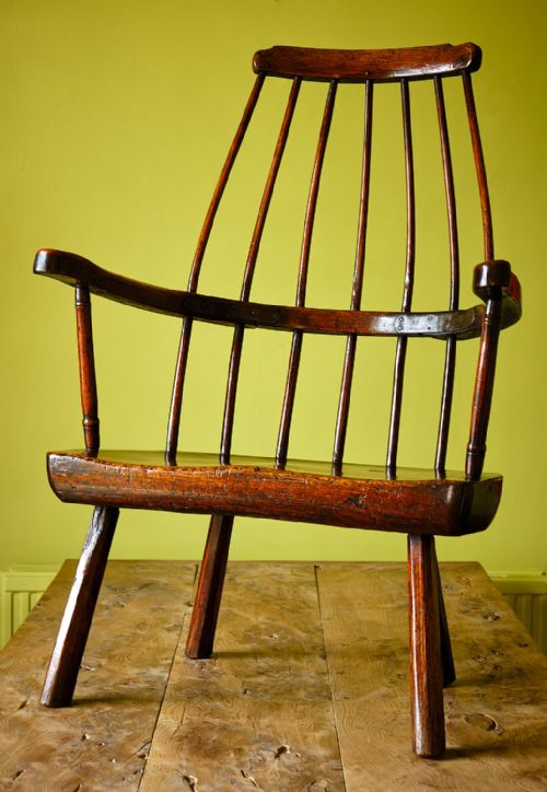 LARGE 18TH CENTURY OAK WELSH STICK BACK ARMCHAIR - ADDITIONAL PHOTO 3