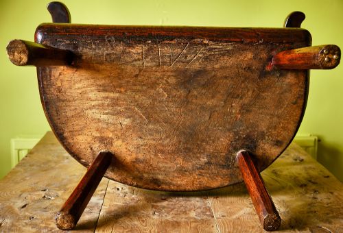 LARGE 18TH CENTURY OAK WELSH STICK BACK ARMCHAIR - ADDITIONAL PHOTO 13