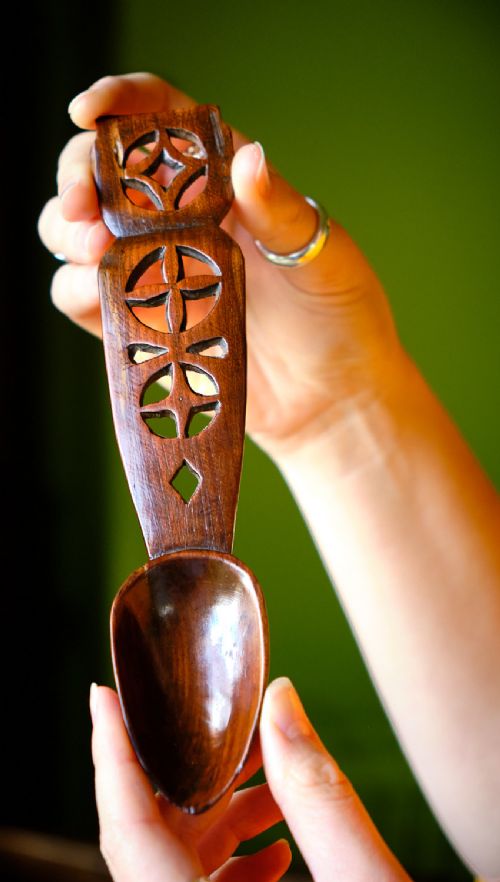 WELSH FRUITWOOD LOVE SPOON - ADDITIONAL PHOTO 7