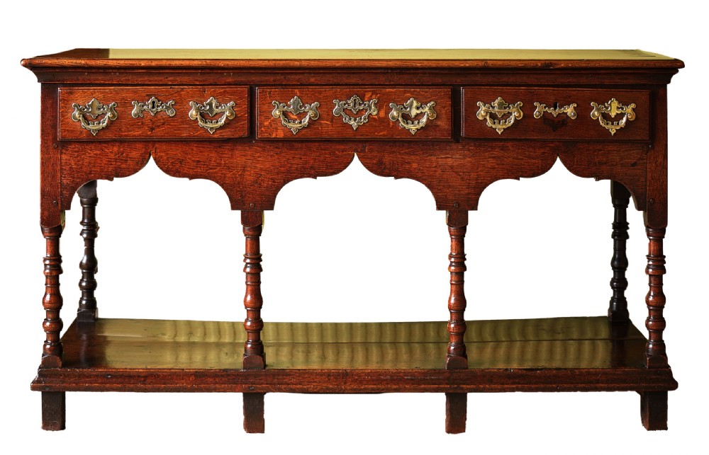 Fine Early Georgian Welsh Oak Low Dresser