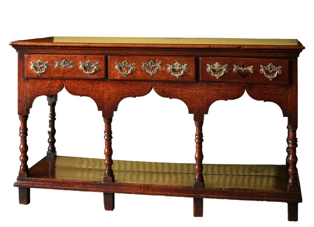 Fine Early Georgian Welsh Oak Low Dresser View II