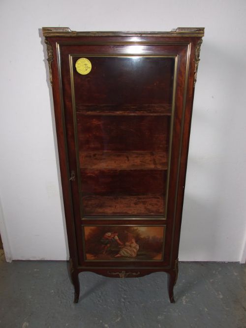 Virnie Martin Vitrine Cabinet