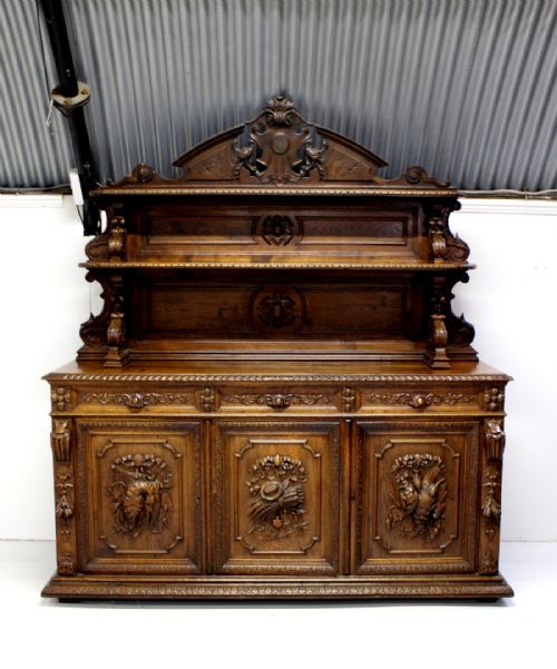 A Lovely Carved Oak Buffet / Sideboard