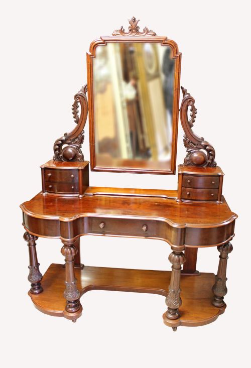 A Beautiful Mahogany Ladies Vanity Duchess Dressing Table