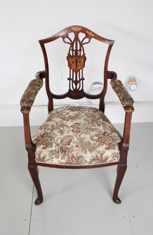 A VERY PRETTY ART NOUVEAU ARM CHAIR - ADDITIONAL PHOTO 1