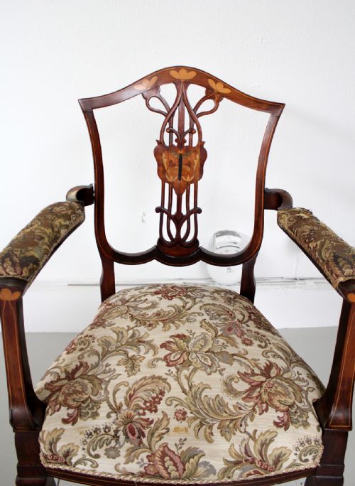 A VERY PRETTY ART NOUVEAU ARM CHAIR - ADDITIONAL PHOTO 2