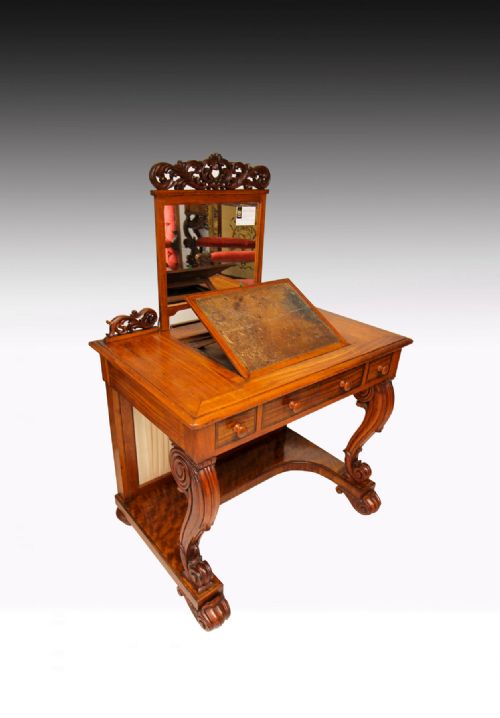 A Beautiful Satinwood Gentleman's Dressing Table