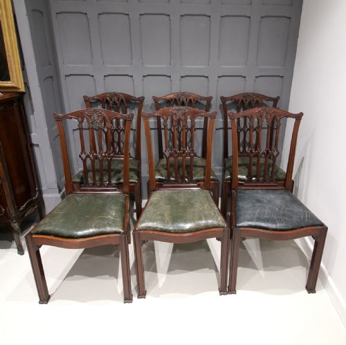 Set of 8 Carved Mahogany Chairs in the Chippendale Style