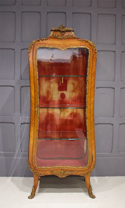 A Beautiful French Kingwood Vitrine Cabinet of Cartouche Form