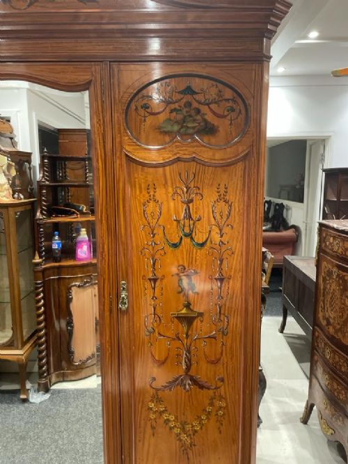 fig 2. A BEAUTIFUL EDWARDIAN SATINWOOD PAINTED WARDROBE